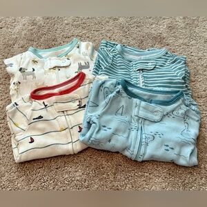 Set of 4 newborn Cloud Island sleepers